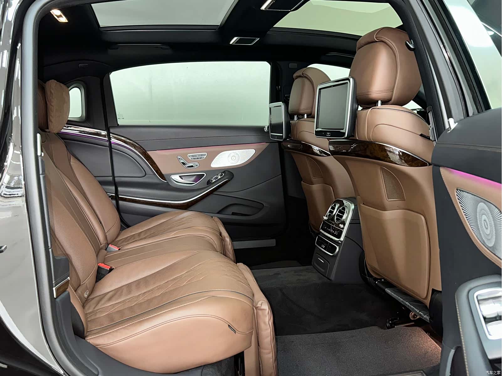 Maybach S-Class, 2017 11