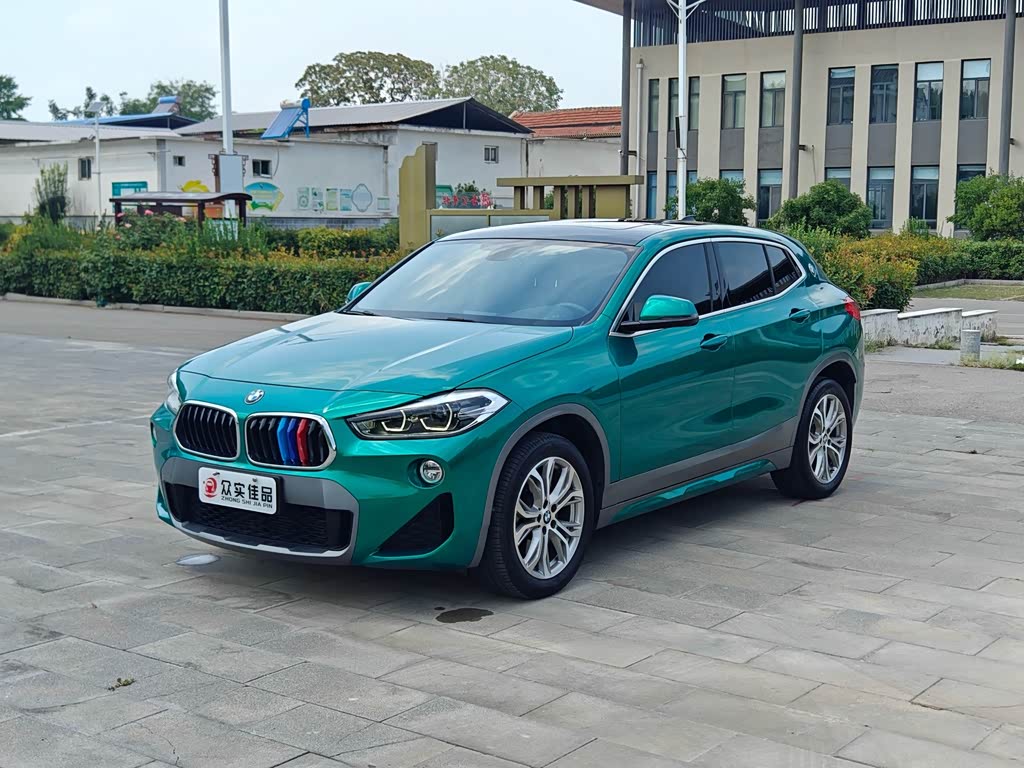 BMW X2