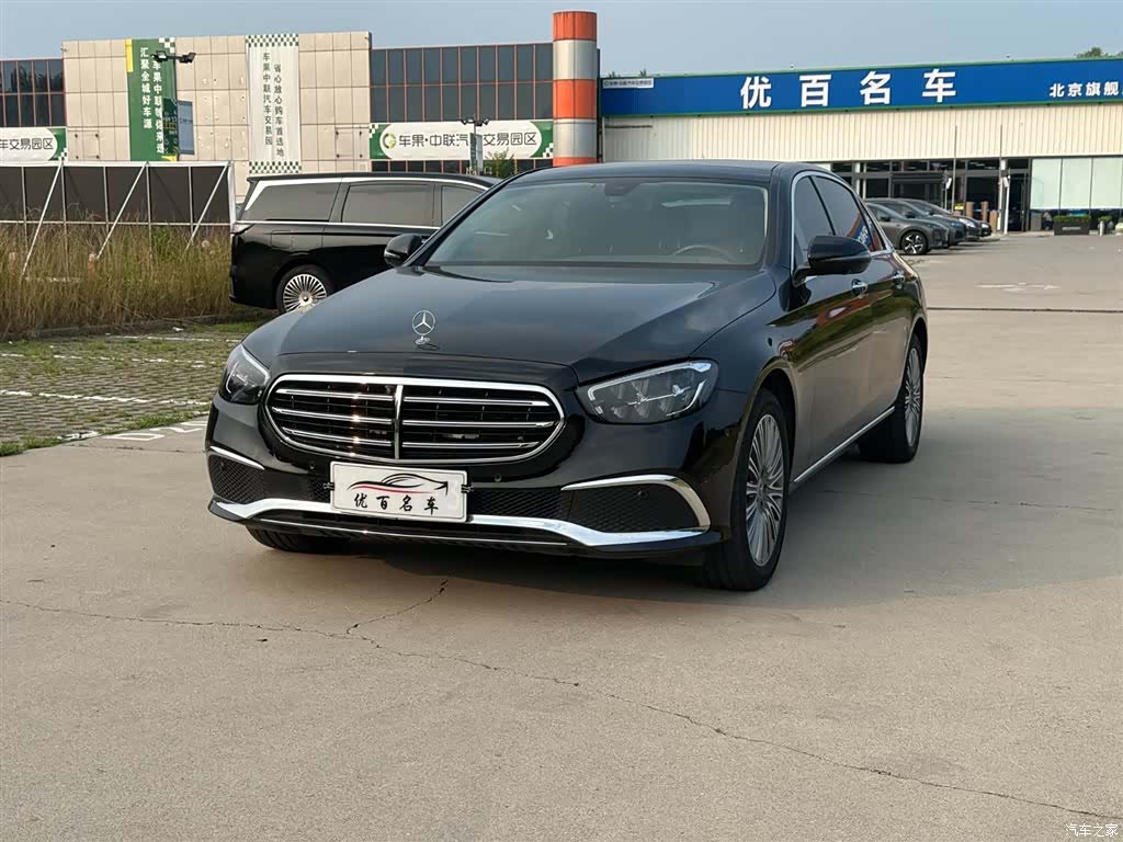 Mercedes-Benz E-Class, 2023 1