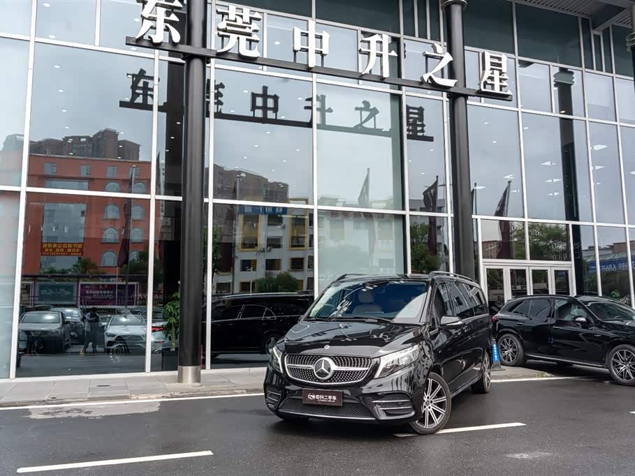 Mercedes-Benz V-Class