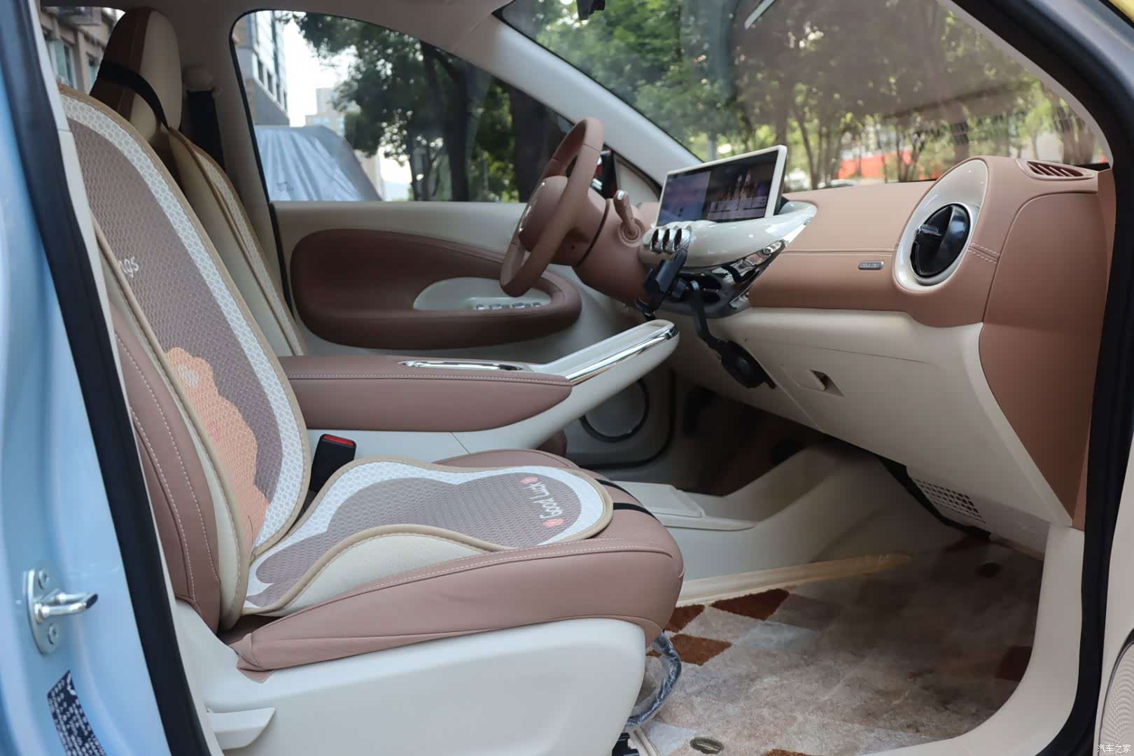 Wuling Bingo, 2025 11