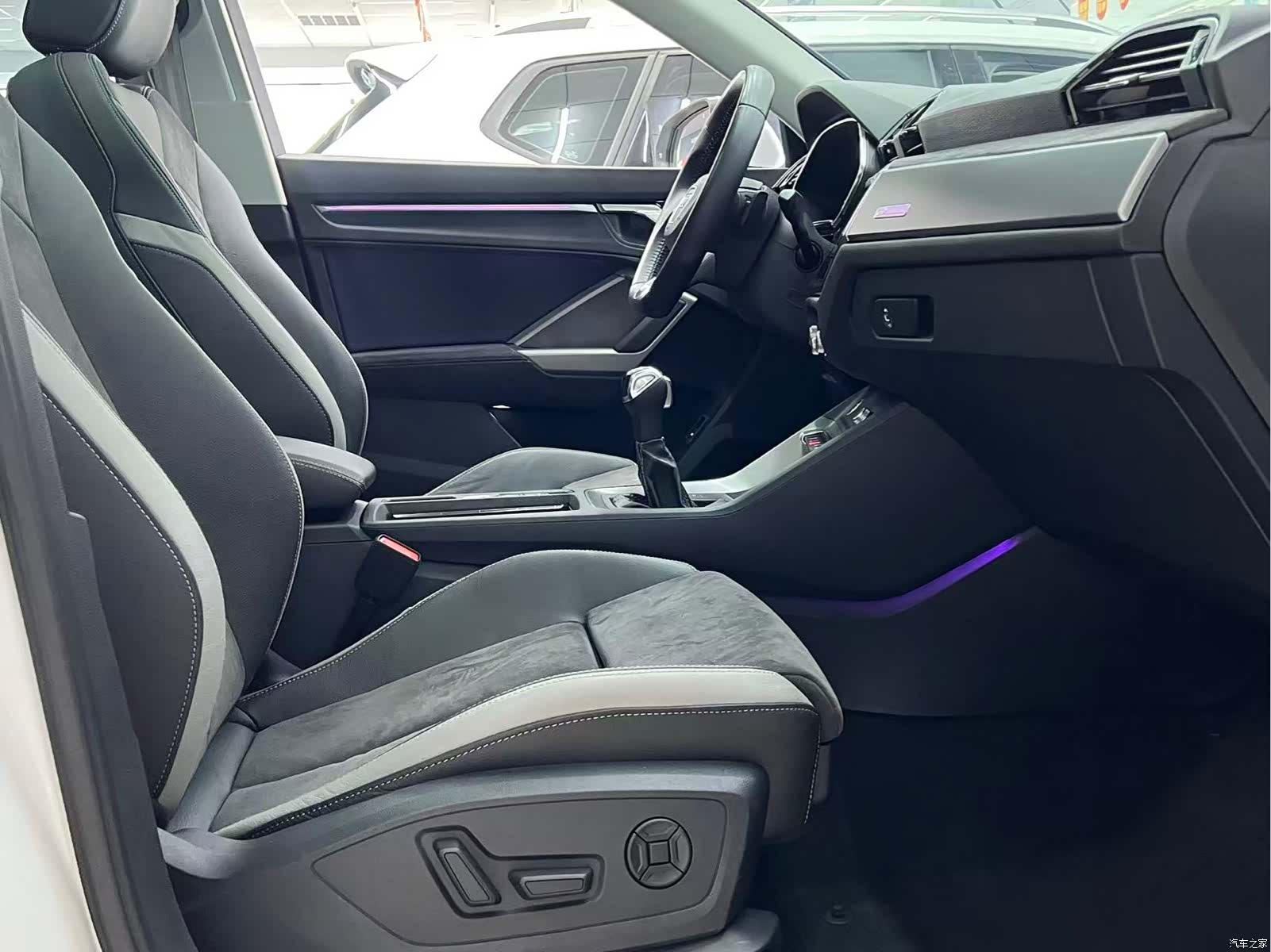 Audi Q3, 2022 18