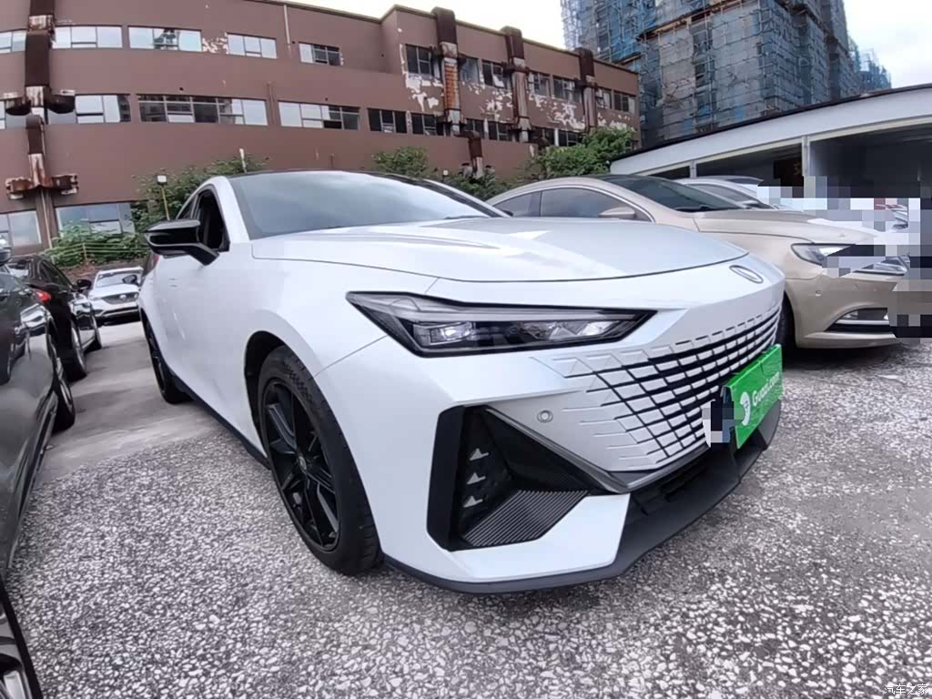 Changan UNI-V, 2023 4