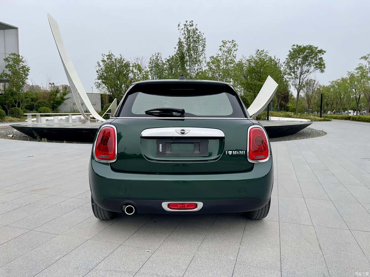 Mini ONE, 2017 14