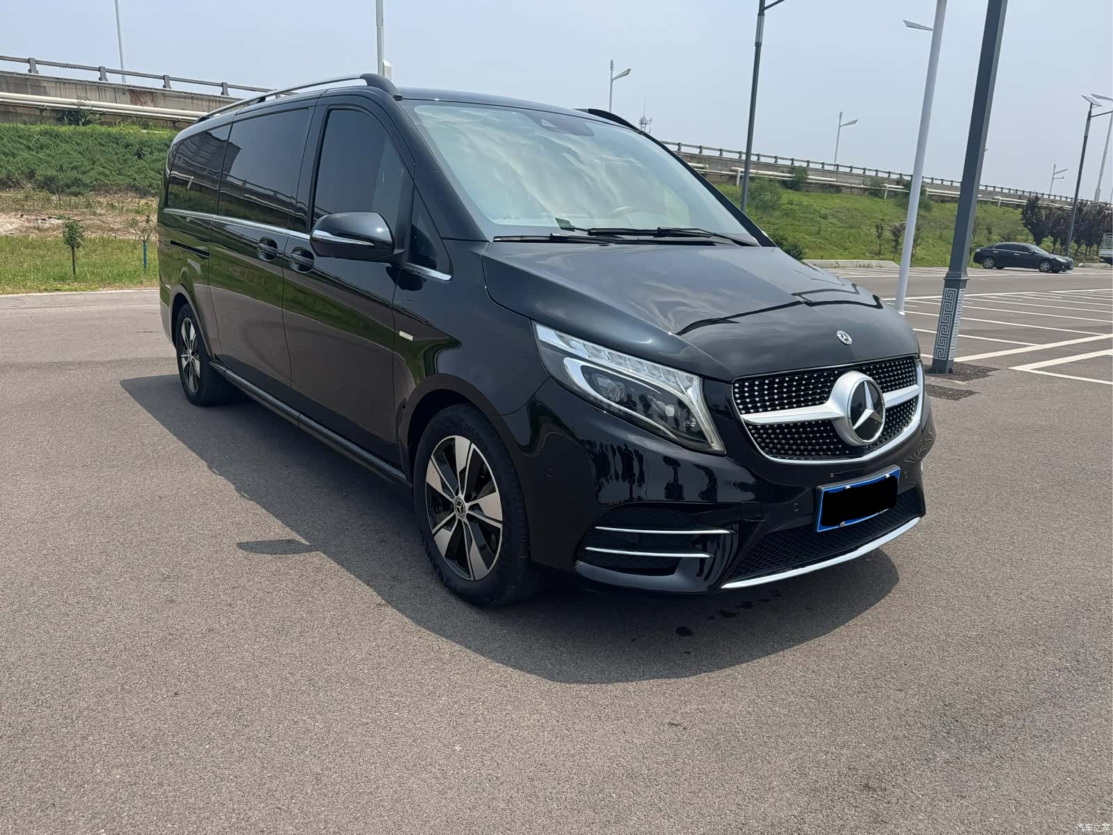 Mercedes-Benz V-Class, 2020 3