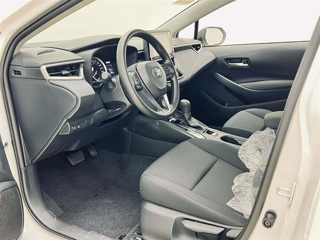Toyota Corolla, 2024 12