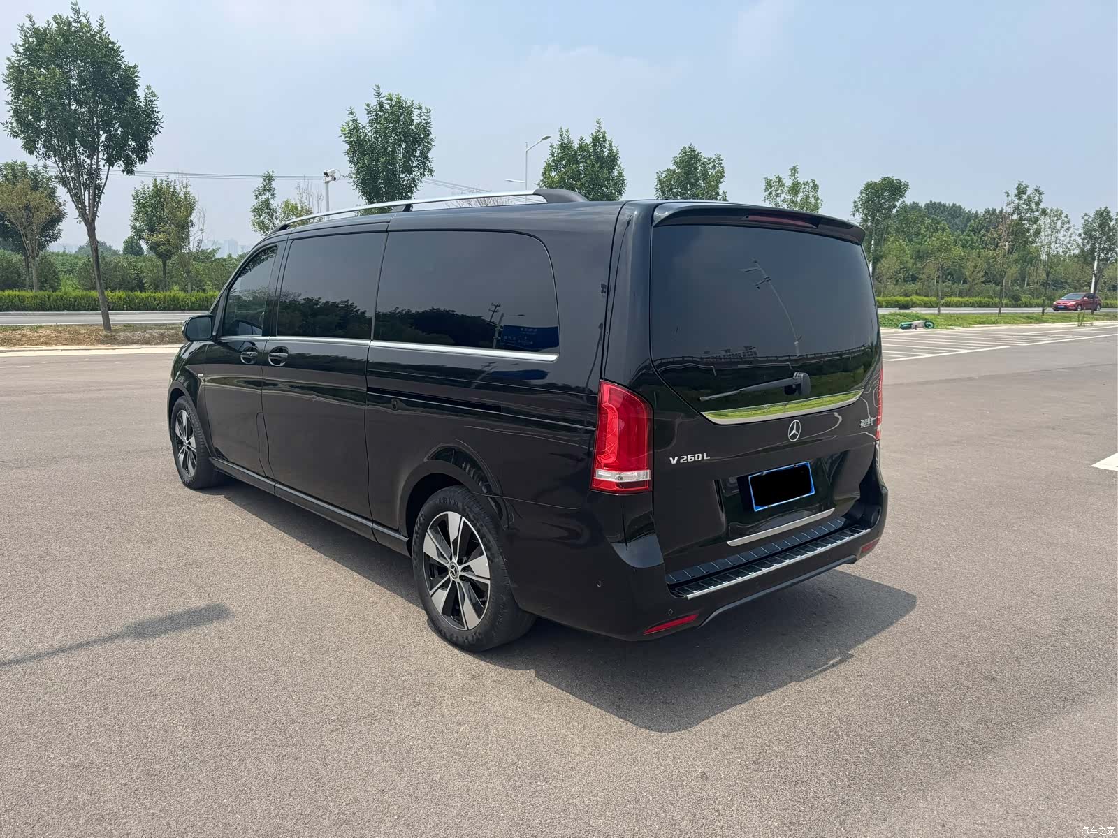 Mercedes-Benz V-Class, 2020 6