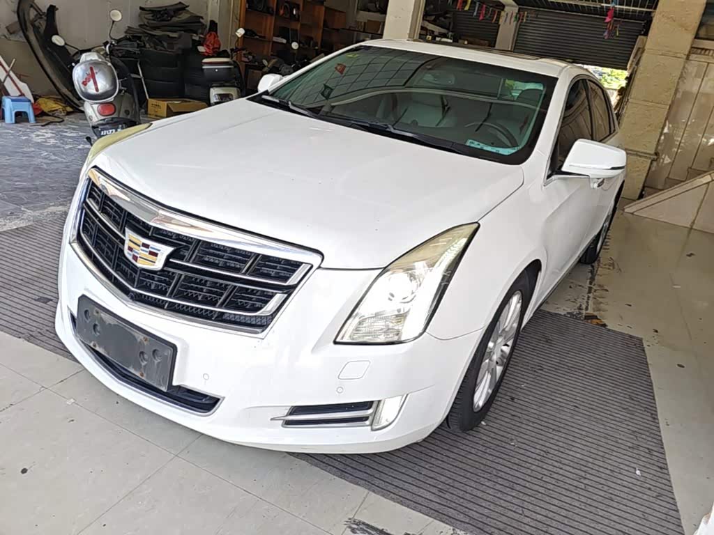Cadillac XTS