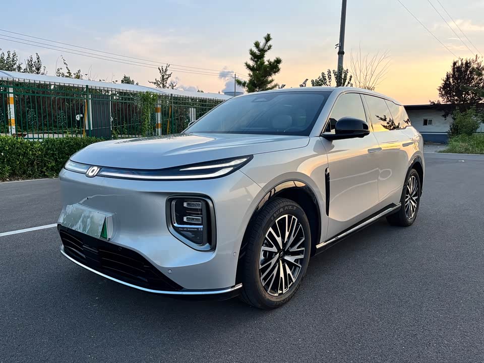 Changan Q07