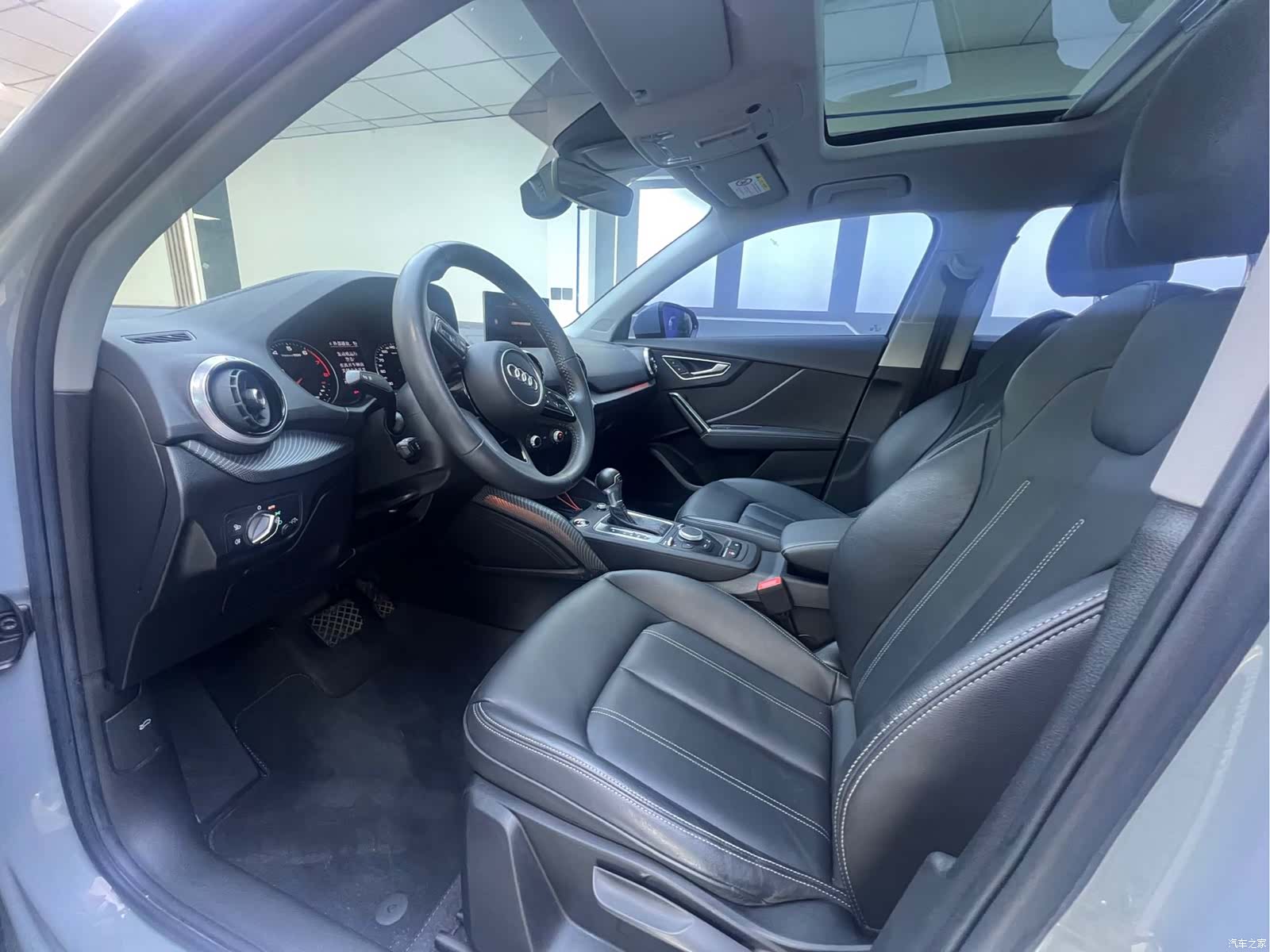 Audi Q2L, 2022 7
