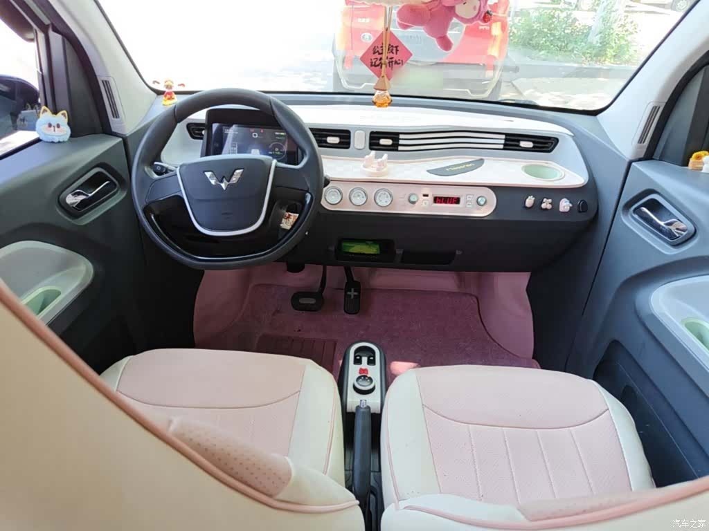 Wuling MINIEV, 2021 6