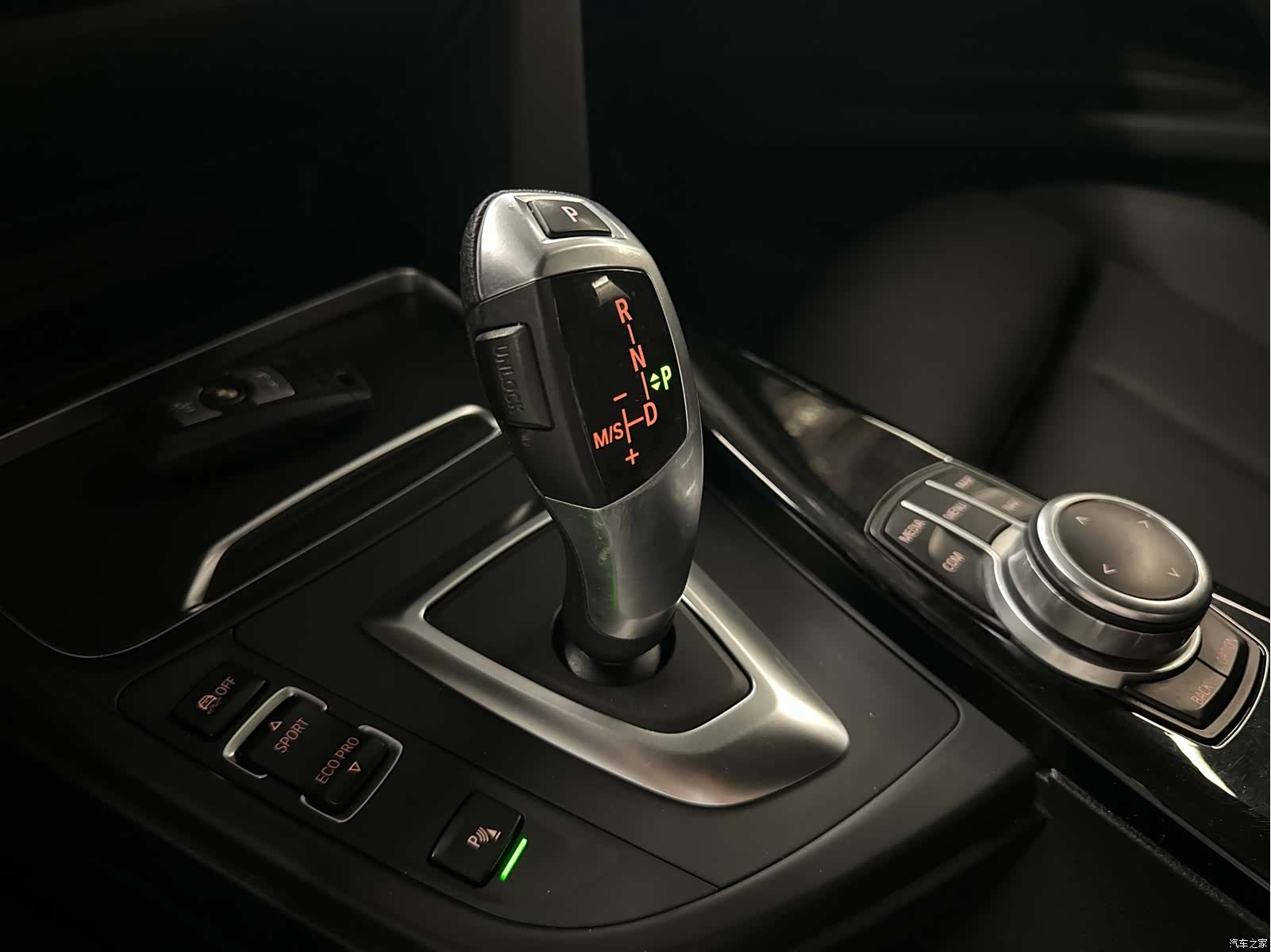 BMW 3 Series, 2018 12