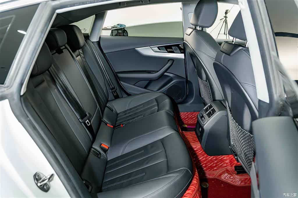 Audi A5, 2023 21