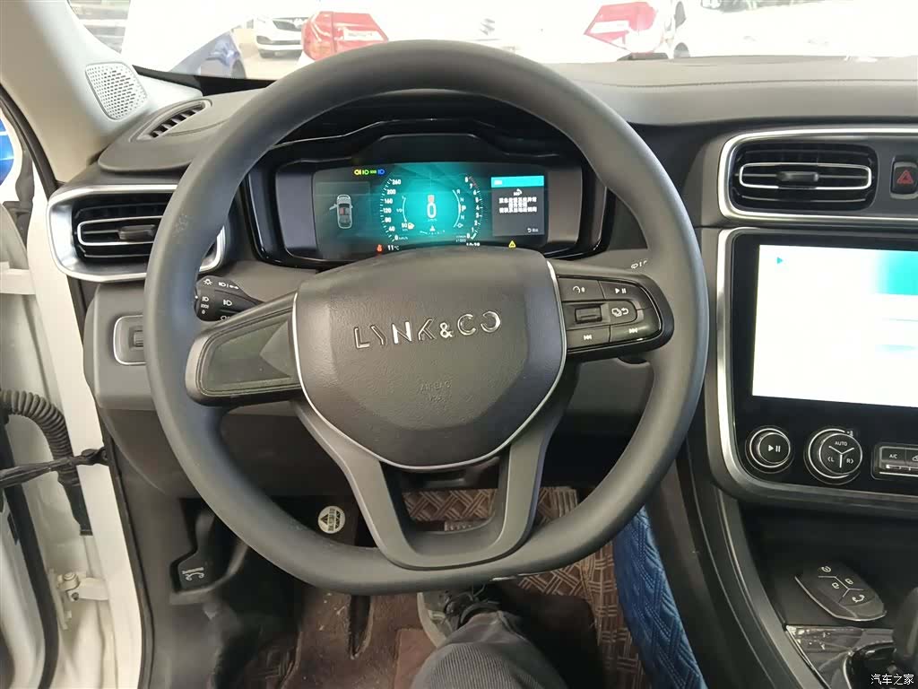 Lynk & Co 01, 2019 11