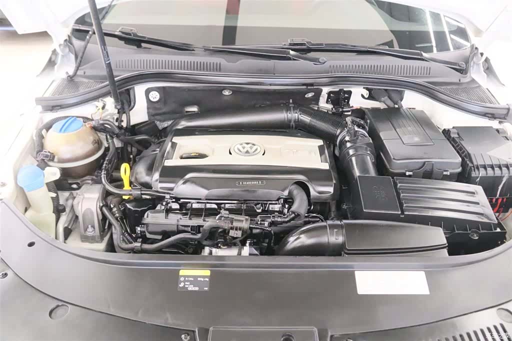 Volkswagen CC, 2018 20