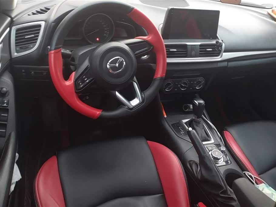 Mazda 3 Angkesaila Mazda 3 Angkesaila