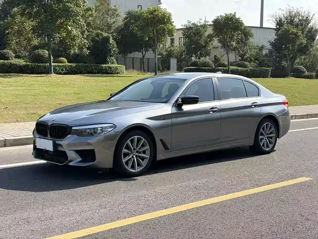 BMW 5 Series 2017 — купить из Китая под заказ