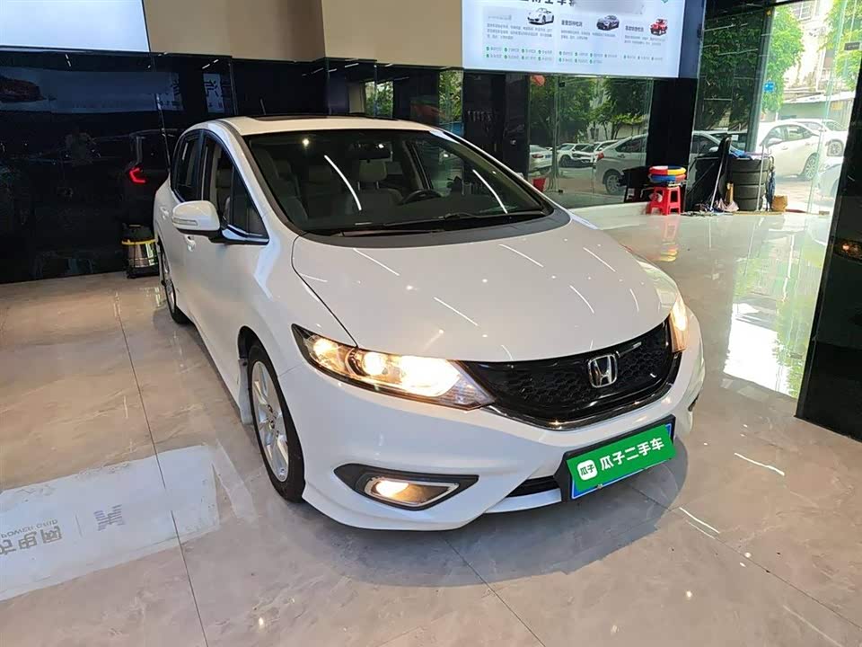 Honda Jade