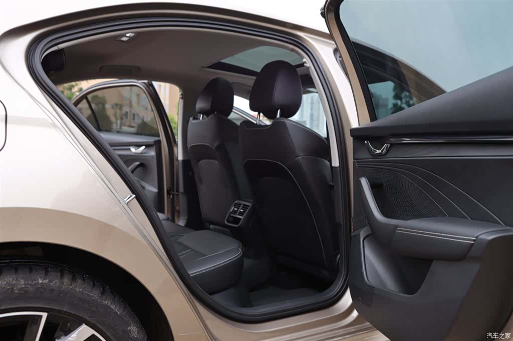 Skoda Octavia, 2022 4