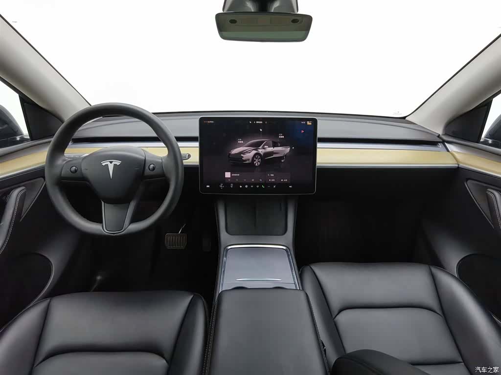 Tesla Model Y, 2022 все фото