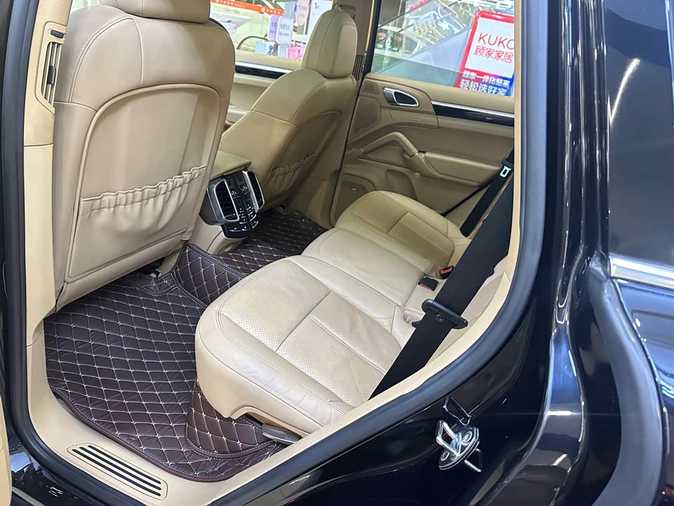 Porsche Cayenne Porsche Cayenne