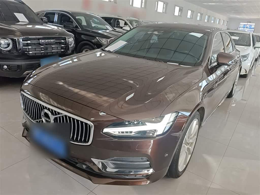 Volvo S90