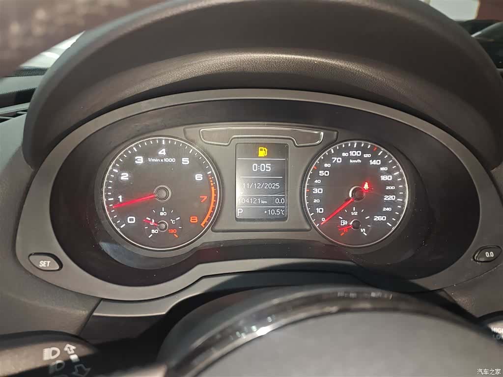 Audi Q3, 2018 9