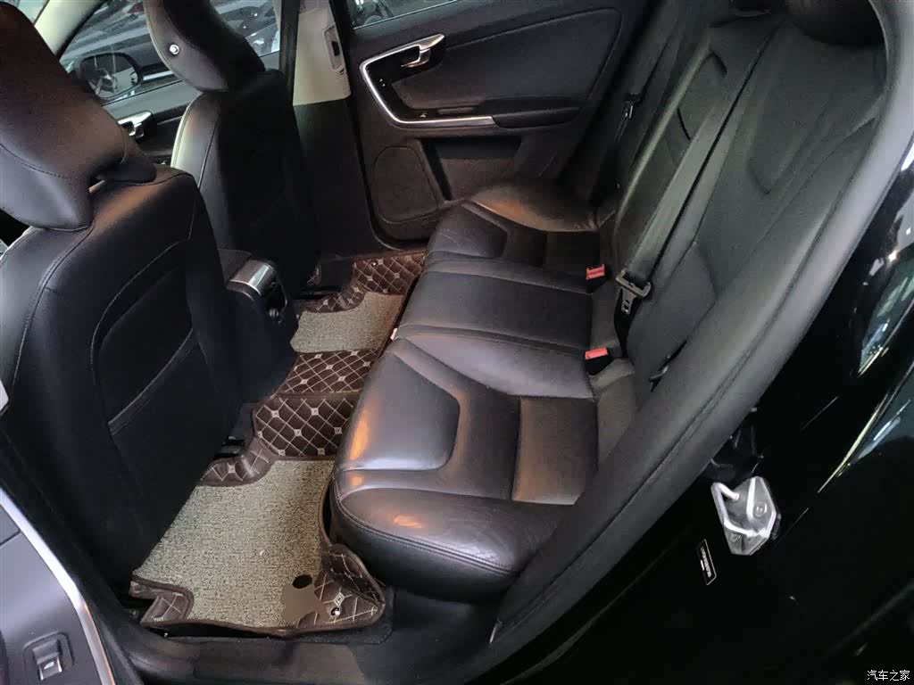 Volvo S60, 2016 17