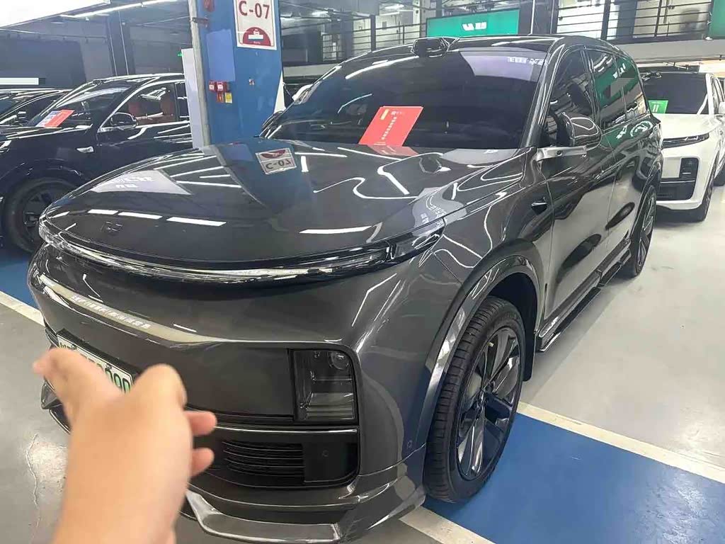 Li Auto L9