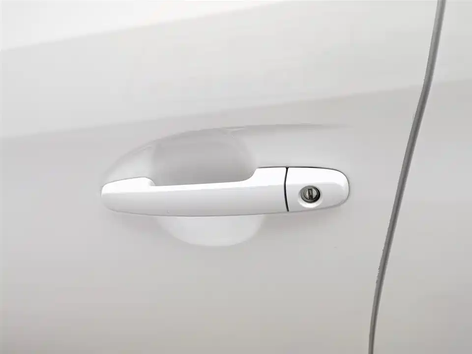 Toyota YARiS L Zhixuan