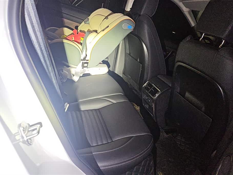 Land Rover Discover sports