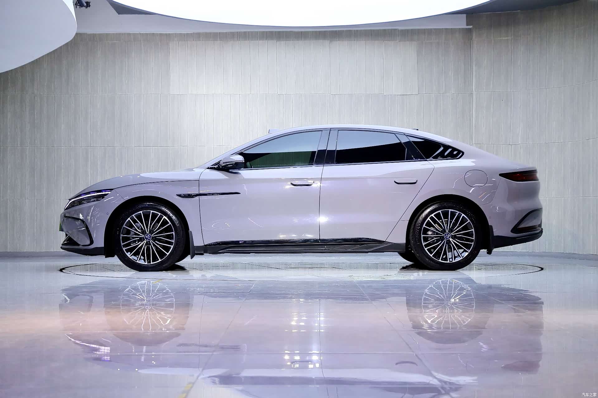 BYD Han, 2025 3