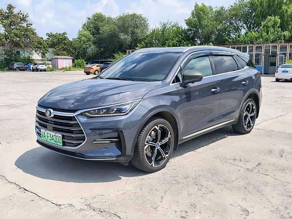 BYD Tang NEV