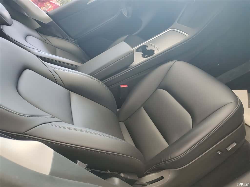 Tesla Model Y, 2021 17
