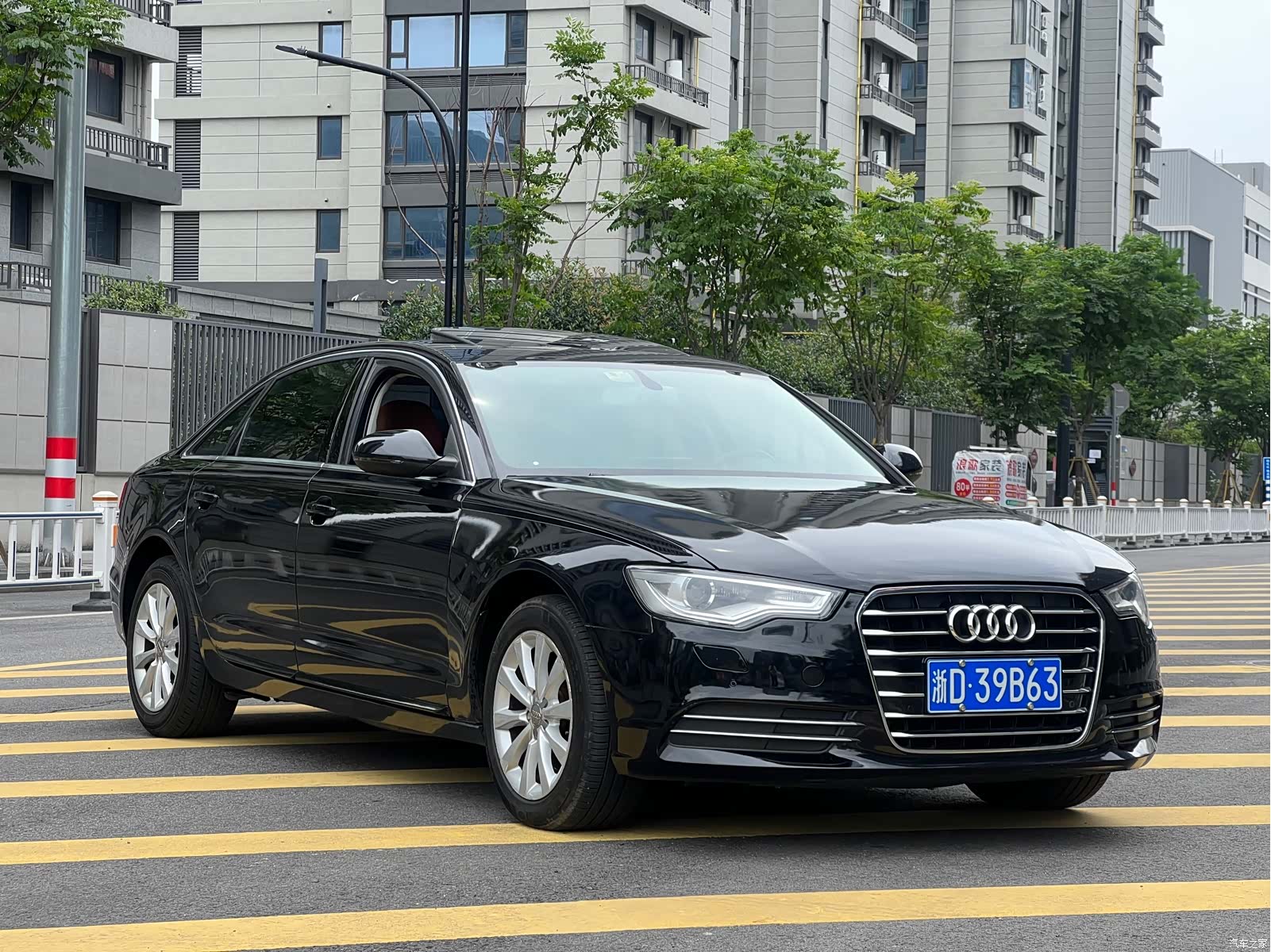 Audi A6L, 2014 3