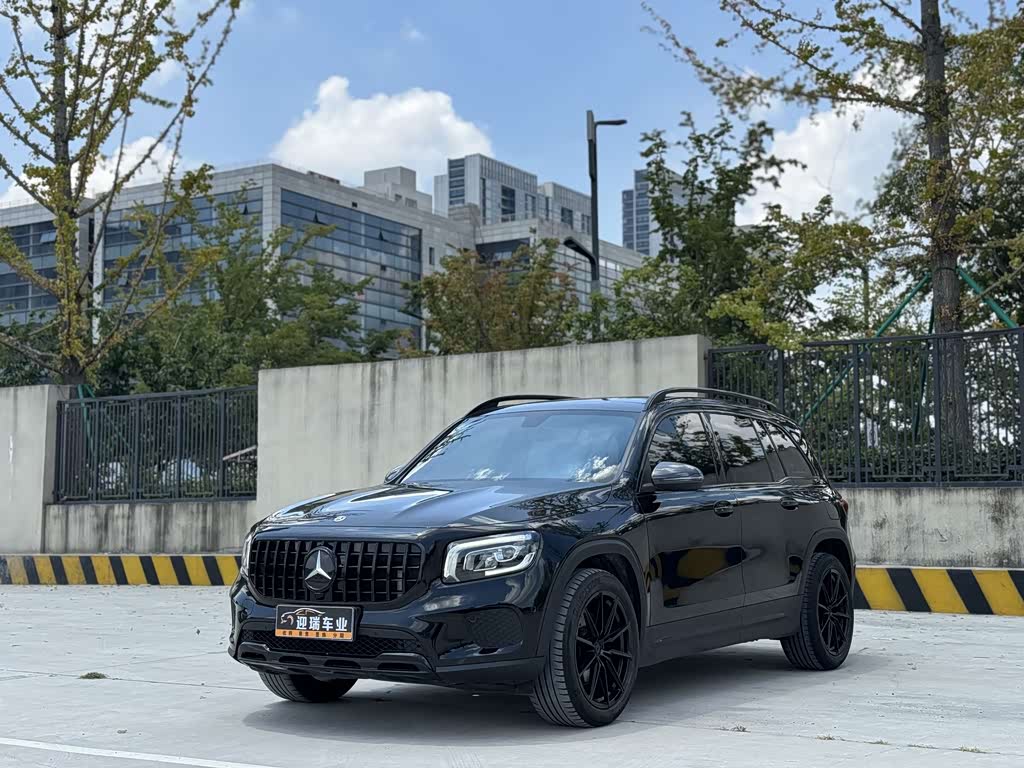 Mercedes-Benz GLB