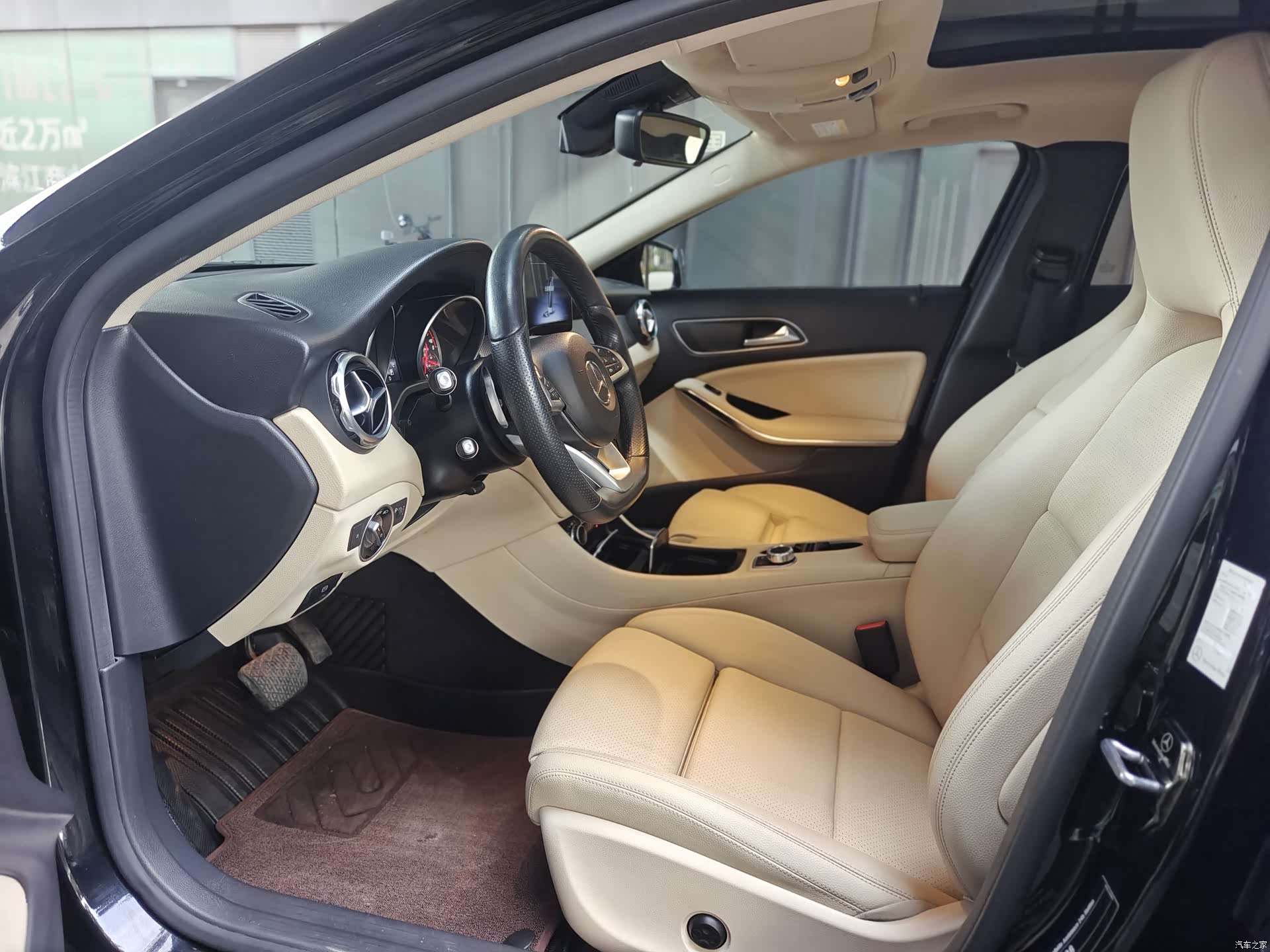 Mercedes-Benz GLA, 2020 8