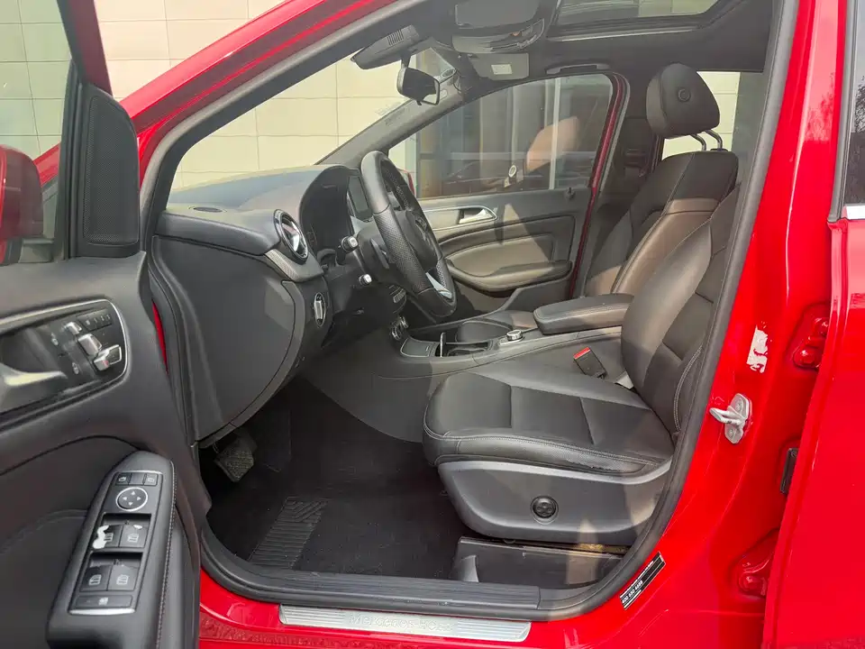 Mercedes-Benz Class B