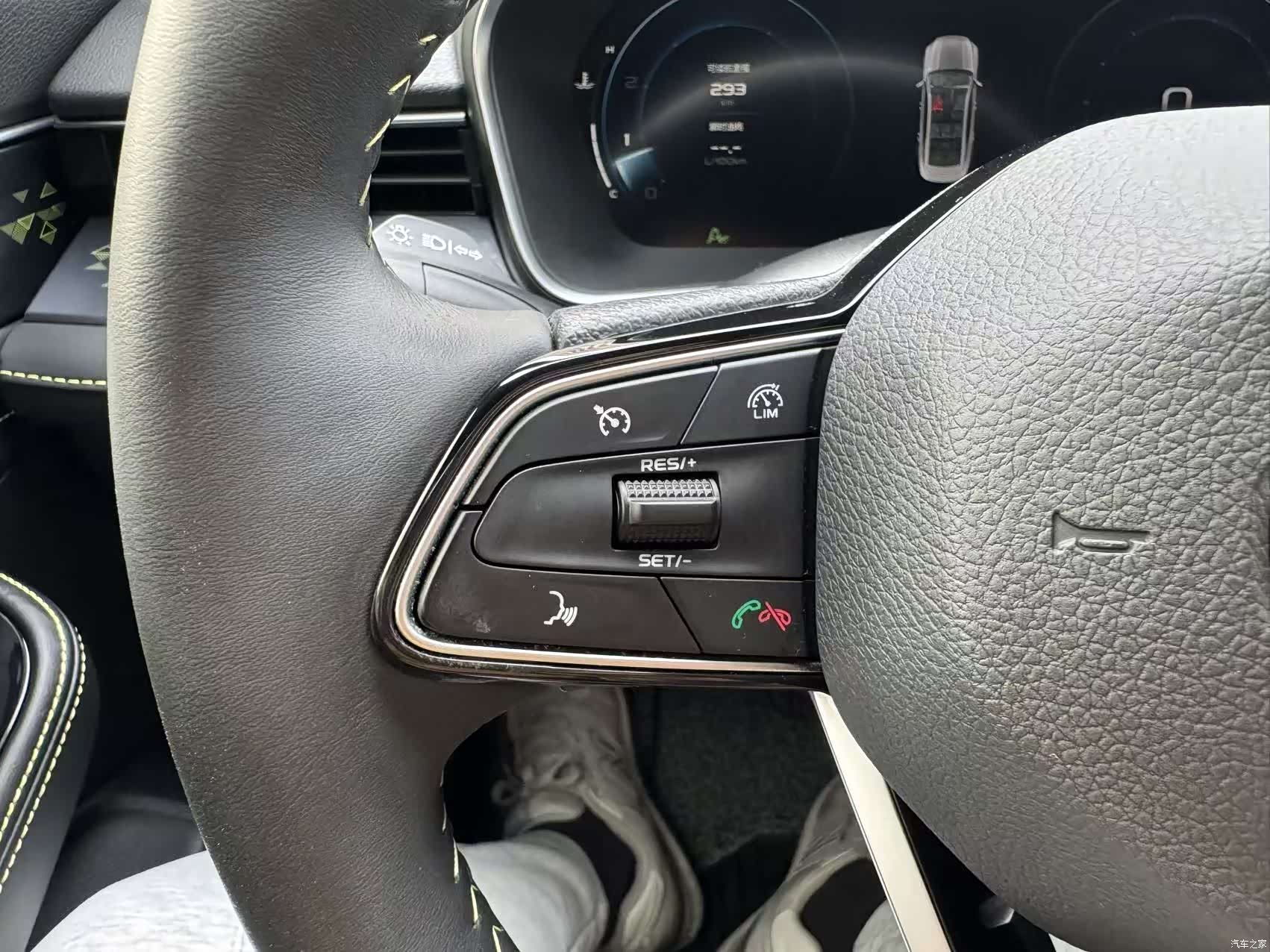 Geely Preface, 2024 17