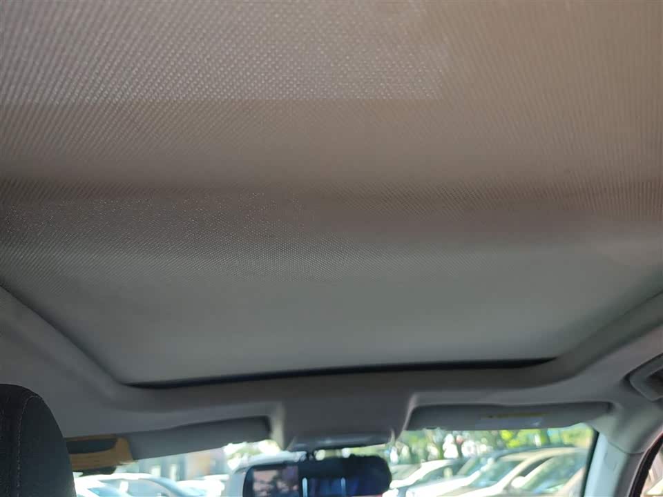 Zotye SR7 Zotye SR7