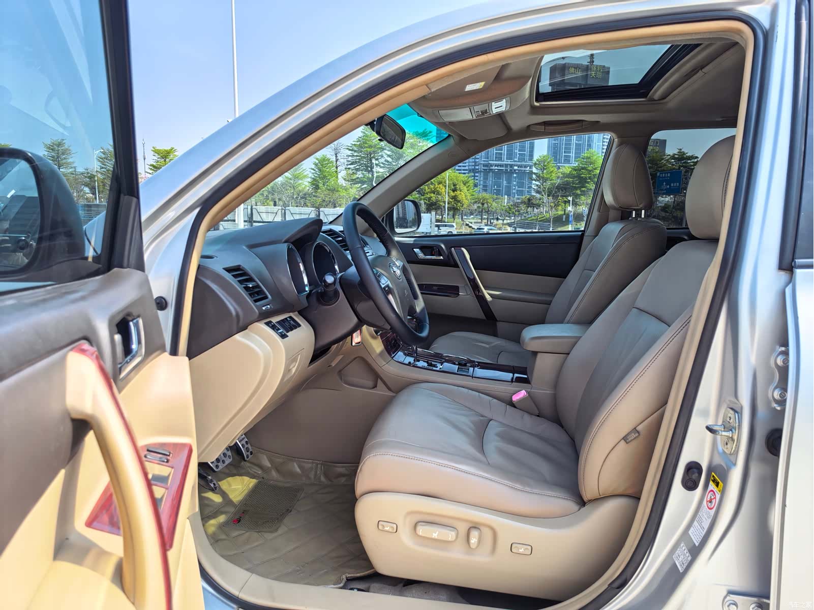Toyota Highlander, 2010 все фото