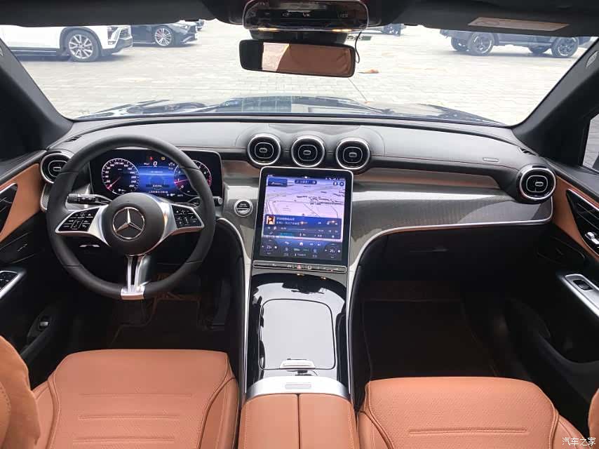 Mercedes-Benz GLC, 2023 все фото