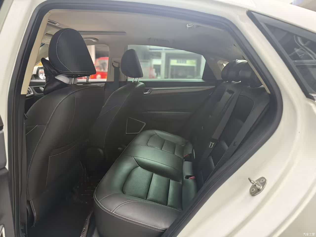 Geely Emgrand, 2018 все фото
