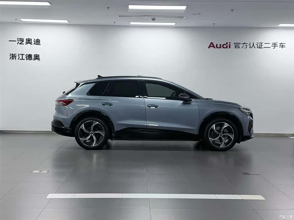 Audi Q4 e-tron, 2022 3