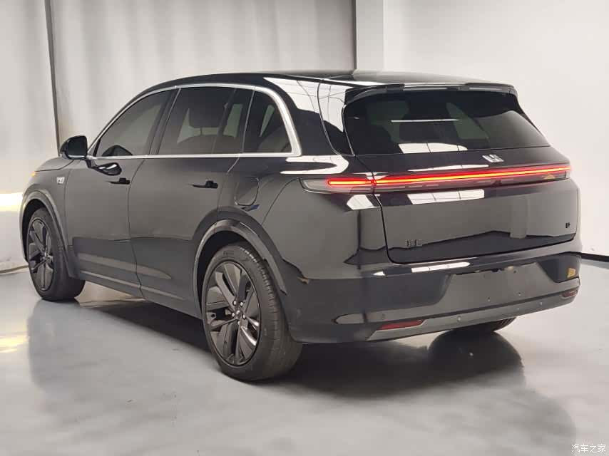 Li Auto L7, 2023 8