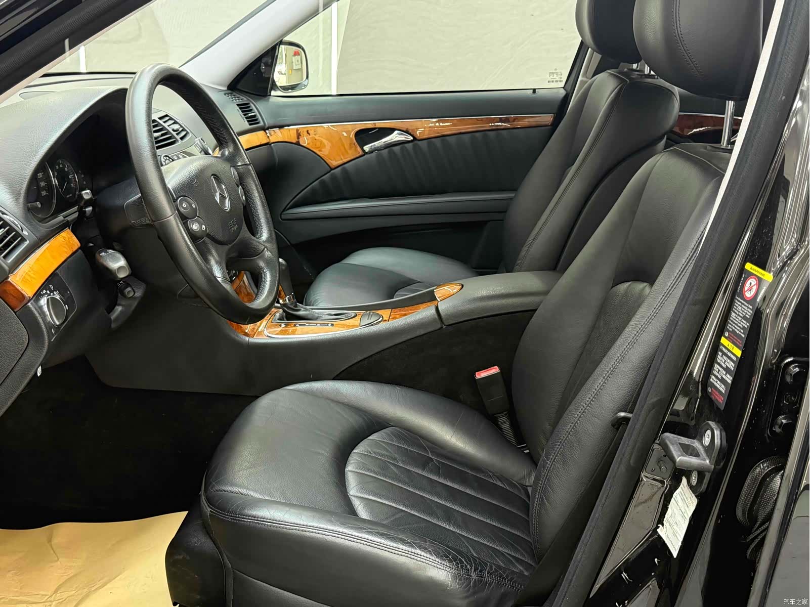 Mercedes-Benz E-Class, 2008 7