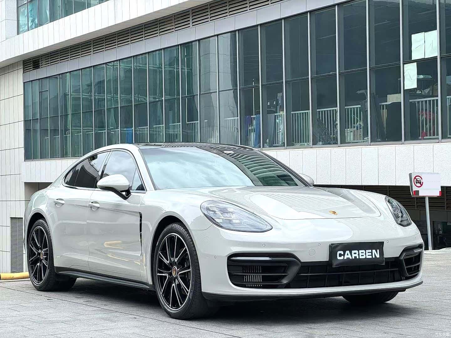 Porsche Panamera, 2022 3