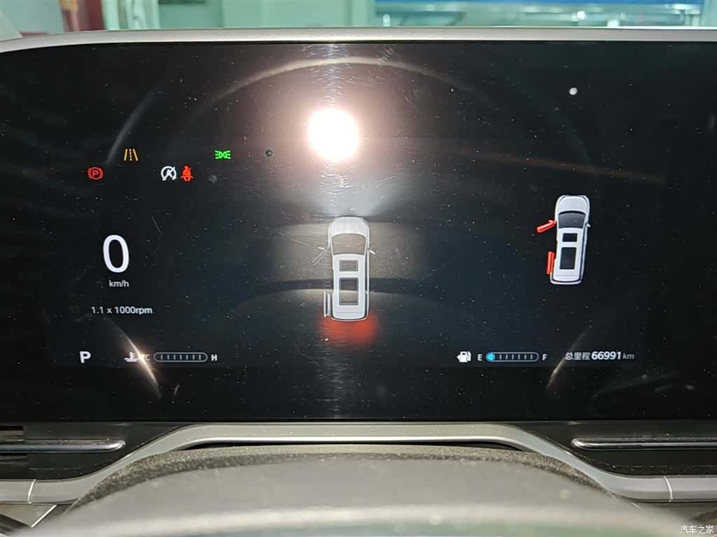 Maxus G90, 2022 12