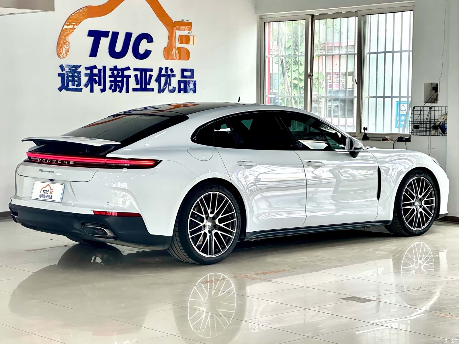 Porsche Panamera, 2025 9