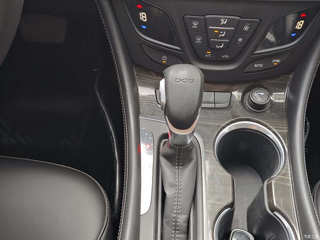 Buick Envision Plus, 2021 6